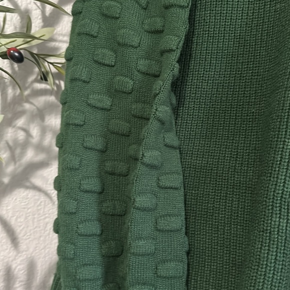 Green Knit Sweater - Picture 3 of 3